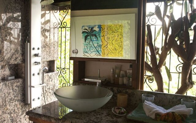 Caille Blanc Villa & Hotel - Adults Only