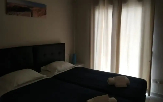 Apartamentos Los Patios Playa Macenas