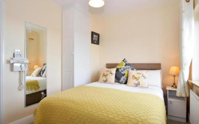 Salthill B&B Ocean Villa