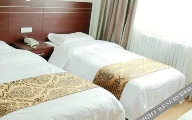 Super 8 (Xi'an Lintong Huaqingchi)