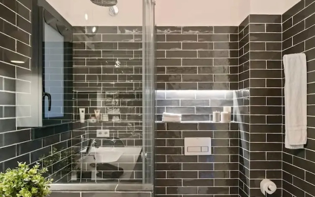 Pau Claris Design Apt. Next to Paseo de Gracia