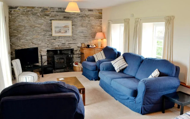 Tregunna Cottage