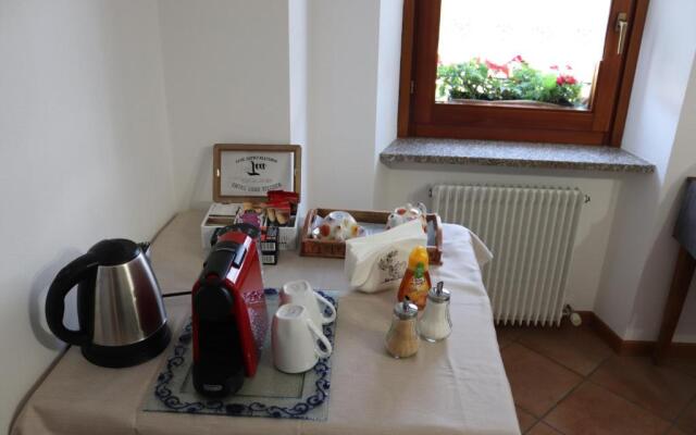 A DUE PASSI Room & Breakfast