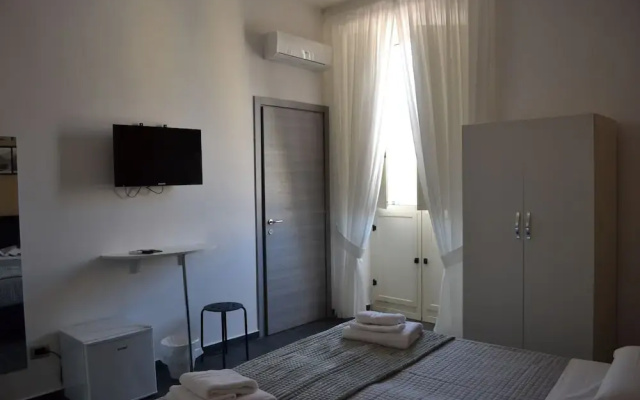 Le Porte di Napoli - Rooms