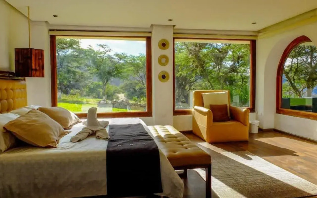 Tunas & Cabras Hotel