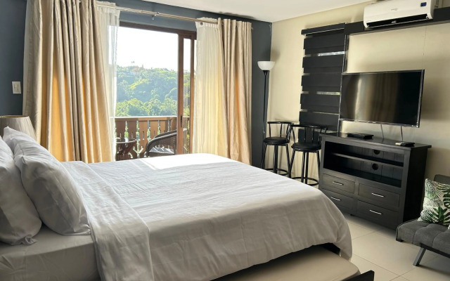 Crosswinds Resort Suites
