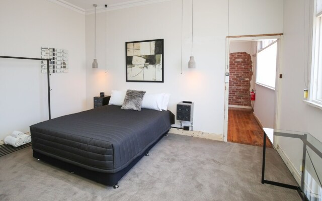 Indulge Apartments -The Urban Collection