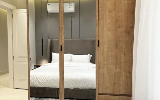 Tawun B3-11 Royal touch Balcony AZ24