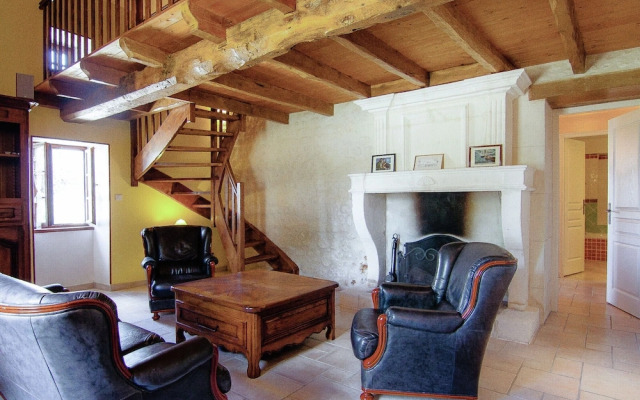 Luxury Apartment With Terrace, Sauna, Tennis, Pool