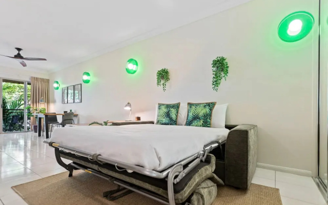 Tropical Resort Escape – Guest Rooms – Cairns