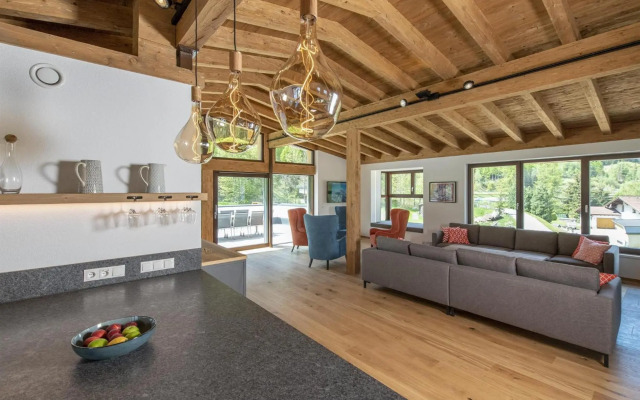 Chalet Vega - Arlberg Holiday Home