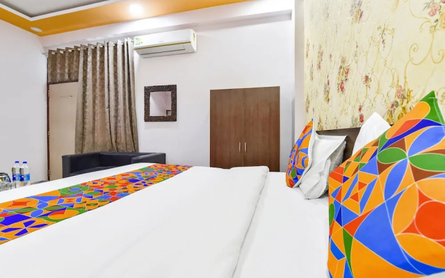 Fabhotel Sarvika