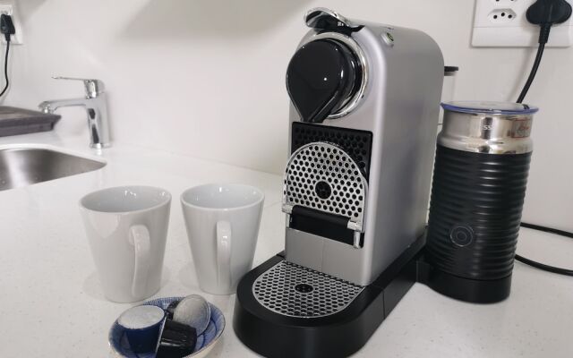 A Riverbed Guesthouse