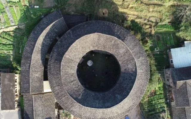 Tea Man Station 3 Fuqian Building 1906 Tulou Homestay