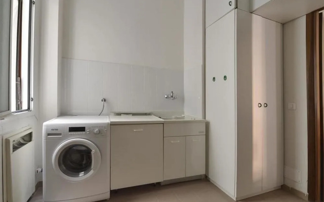 Laura Bassi Apartment