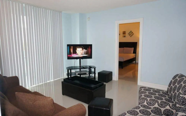 Private Residence at Ocean Residences