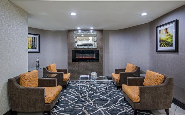 Quality Inn & Suites Regina Downtown