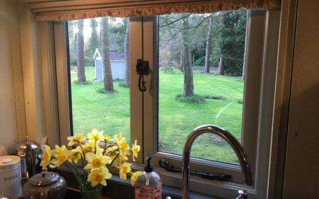 Chez Marguerite Luxury Shepherd's Hut