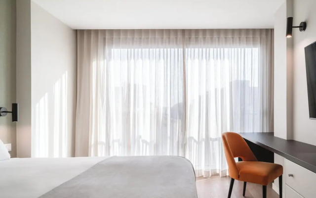 limehome Lisbon Defensores de Chaves