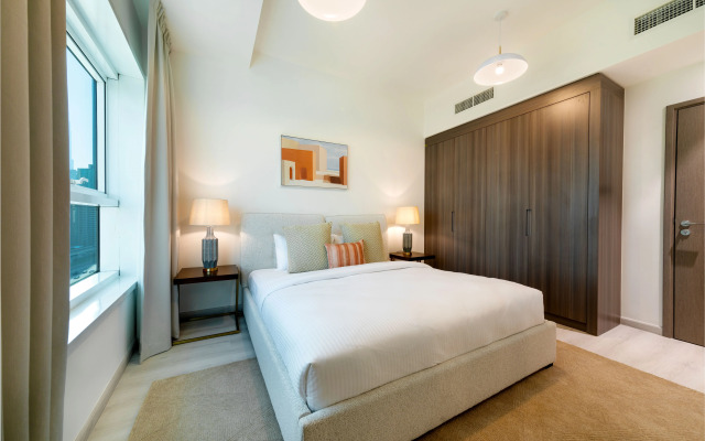 Maison Privee - Millennium Executive Tower
