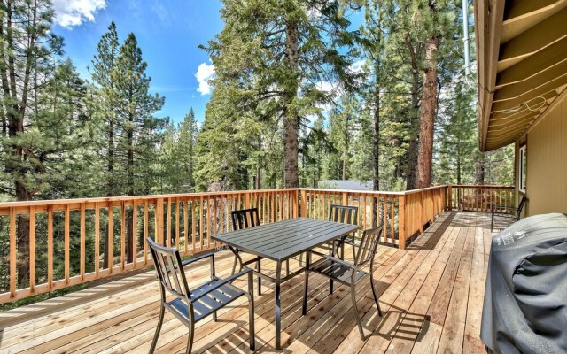 1418s The Skyline Retreat 3 Bedroom Home by Redawning