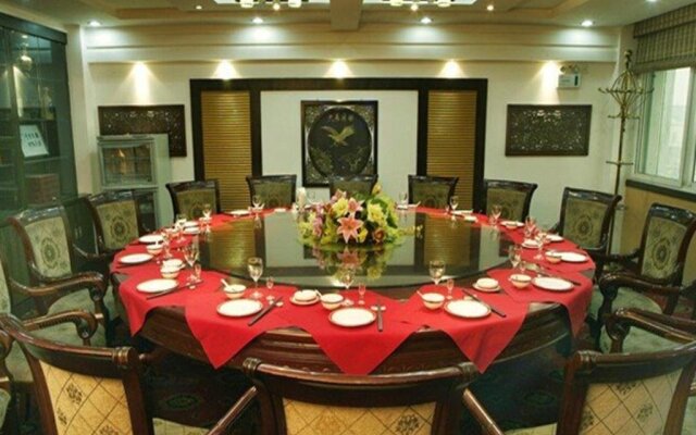 Chizhou Yinxing Business Hotel