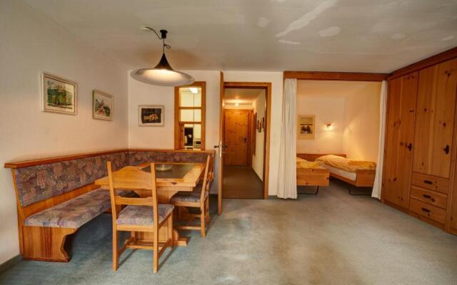 Chesa Munteratsch 1 1 2-Zimmerwohnung 309 Typ C
