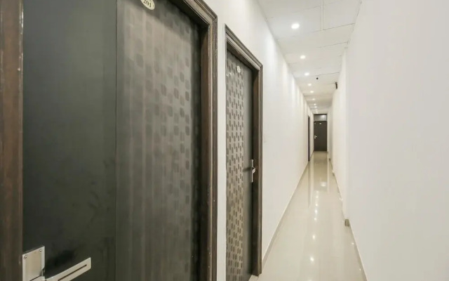 Oyo 46328 Hotel Anand Shri