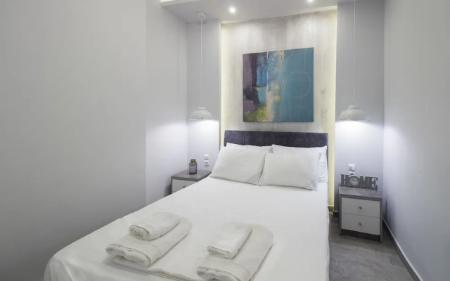 FLOW - White Tower Two Bedroom Suite
