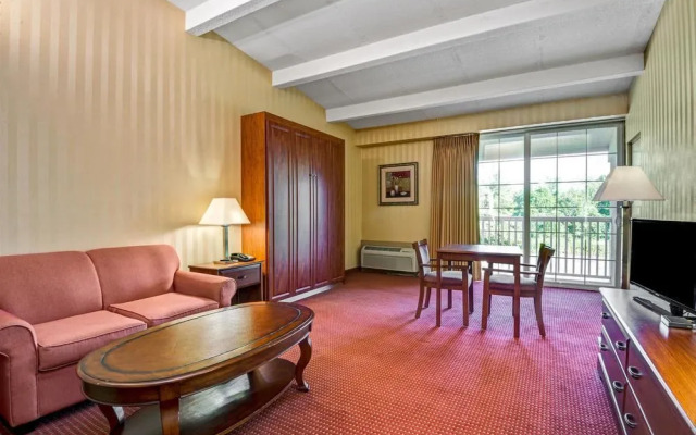 Super 8 Hartford South - Rocky Hill