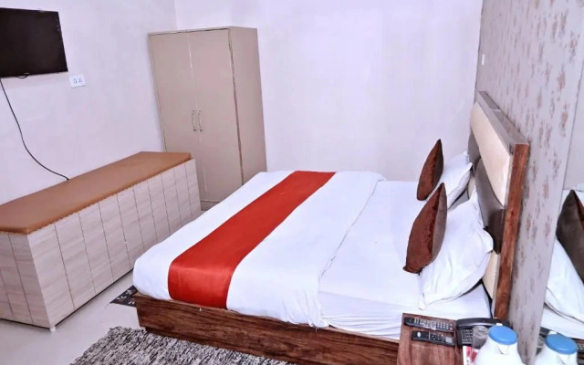 The Party Mansion by Oyo Rooms