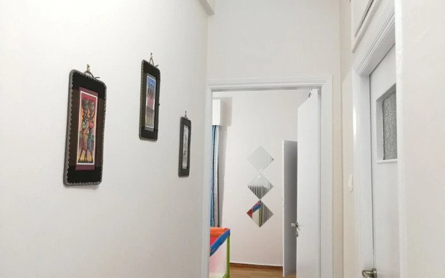 Pisces Athens City Center Modern Aptm