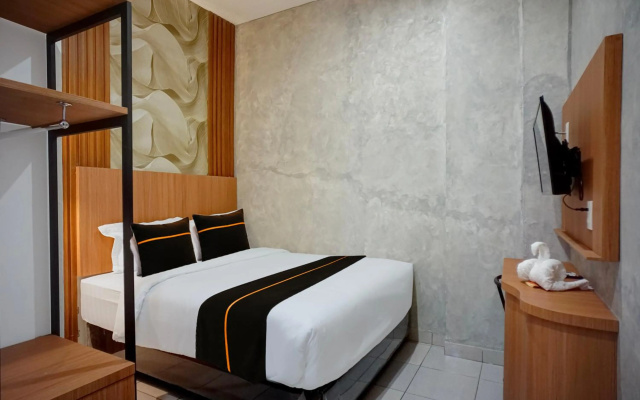 Hotel O near Universitas Sumatera Utara formerly Aljadid Guest House Pajus – Guest Rooms – Medan