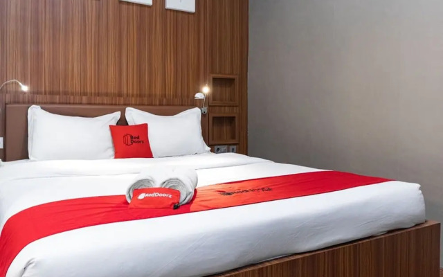 De Natio Guest House Jalan Gaharu by RedDoorz