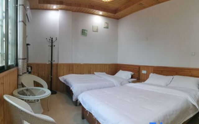 Tingzhi Inn
