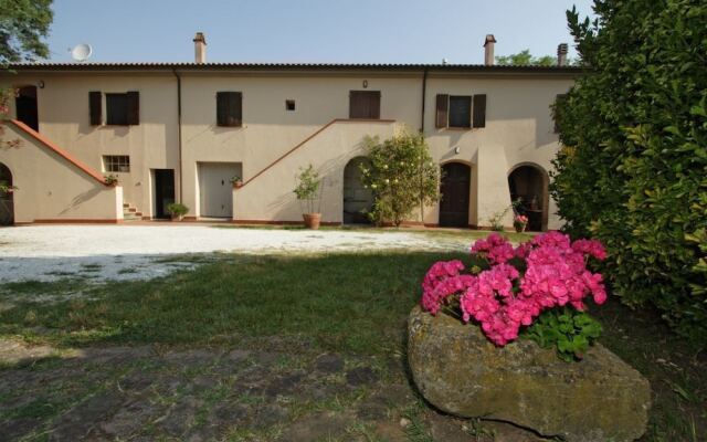 Agriturismo La Serra