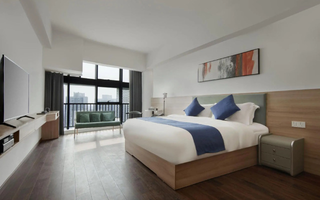 Rich Center Hotel (Foshan Jiujiang Xinji Plaza)