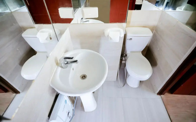 Gilmore Tower Suites By SMS Hospitality
