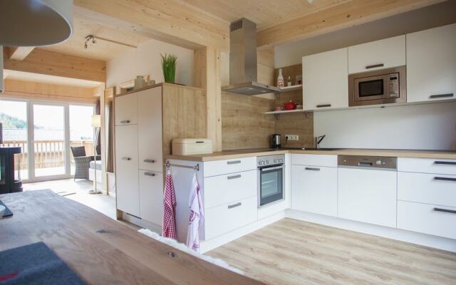Wooden Chalet with Wellness Centre in Hohentauern