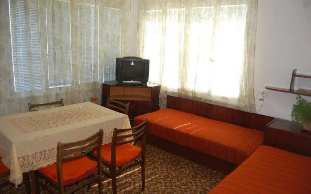 Pop Nikolovata Kushta