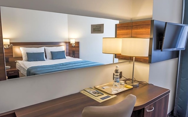 Justyna Hotel