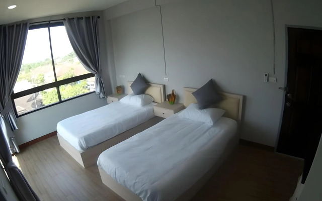Na Siri Lakeview