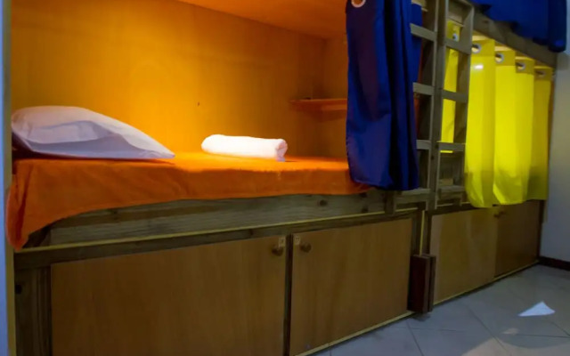 Uni Hostel