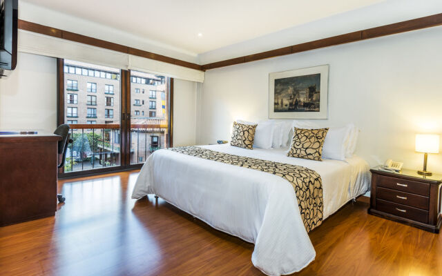 Travelers Apartamentos & Suites Condominio Plenitud