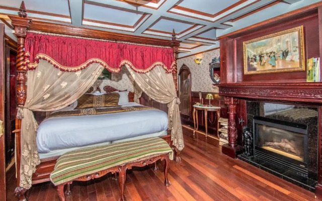 Adventure Suites