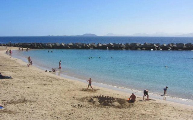Playa Flamingo B