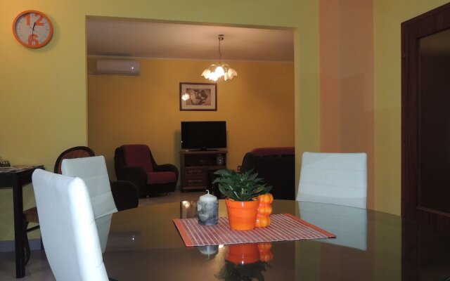 Apartments Monte Grande