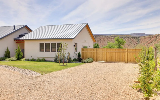 Southern Utah Vacation Rental w/ Hot Tub