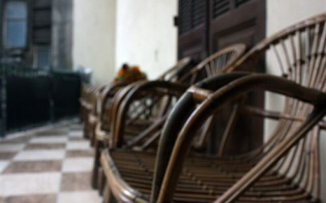 Hola Cairo Hostel