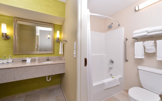 Holiday Inn Express and Suites Indianapolis W- Airport Area, an IHG Hotel